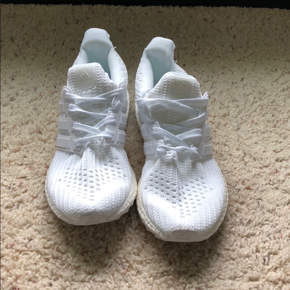 Adidas ultra boost 4.0 triple white